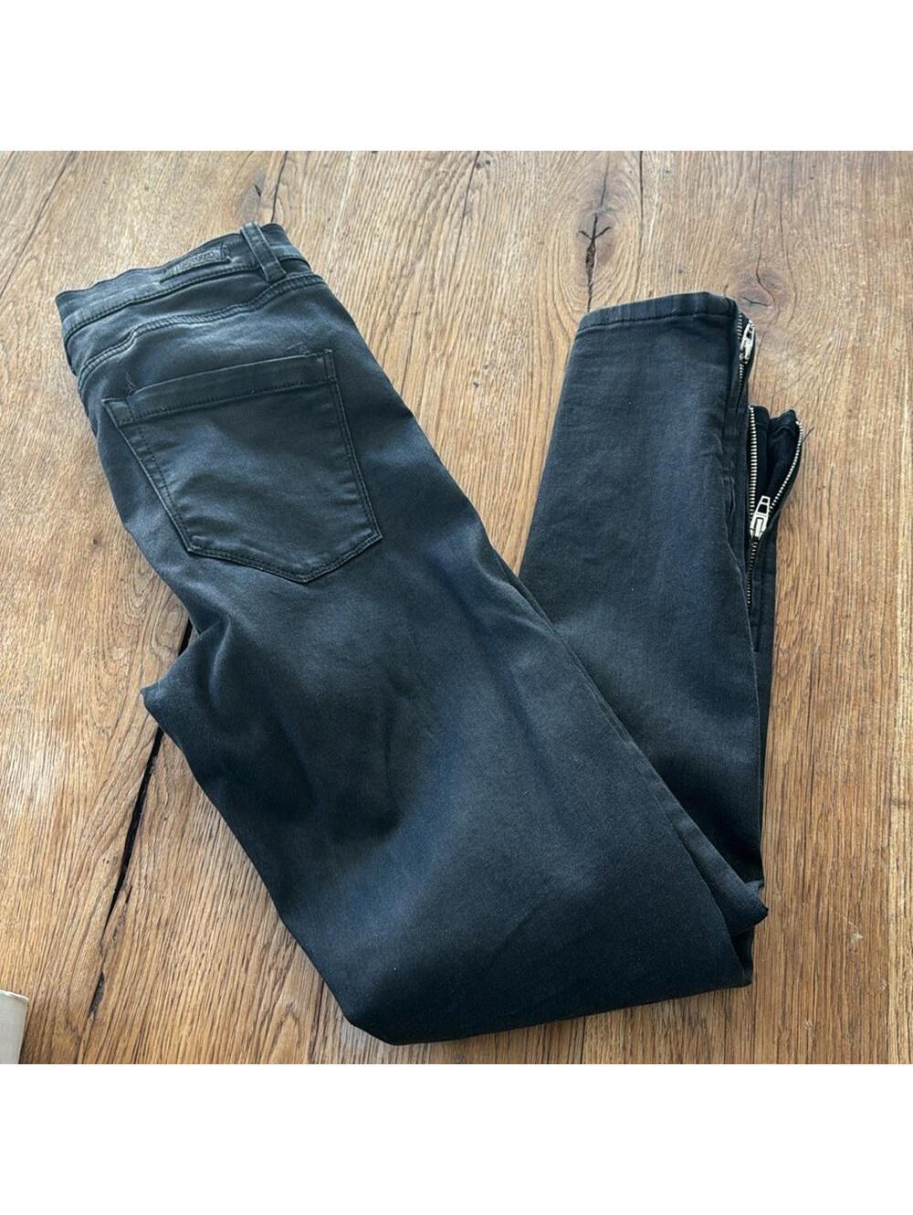 Blank NYC The Bond Coated Skinny Jeans black zip up ankle size 29